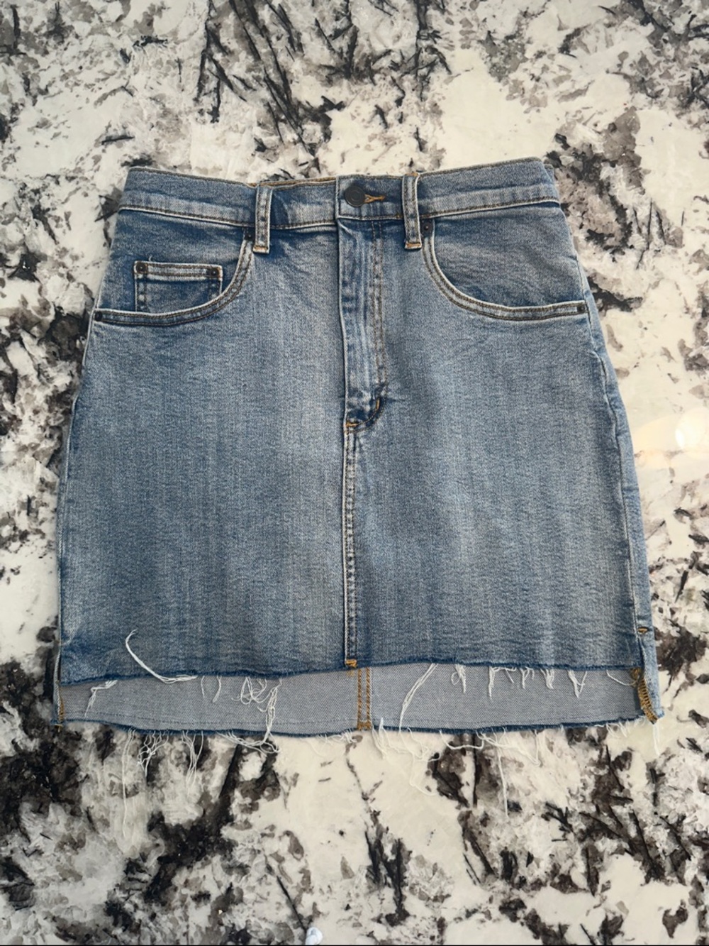 Aritzia Wilfred Free Light Wash Denim Mini Skirt